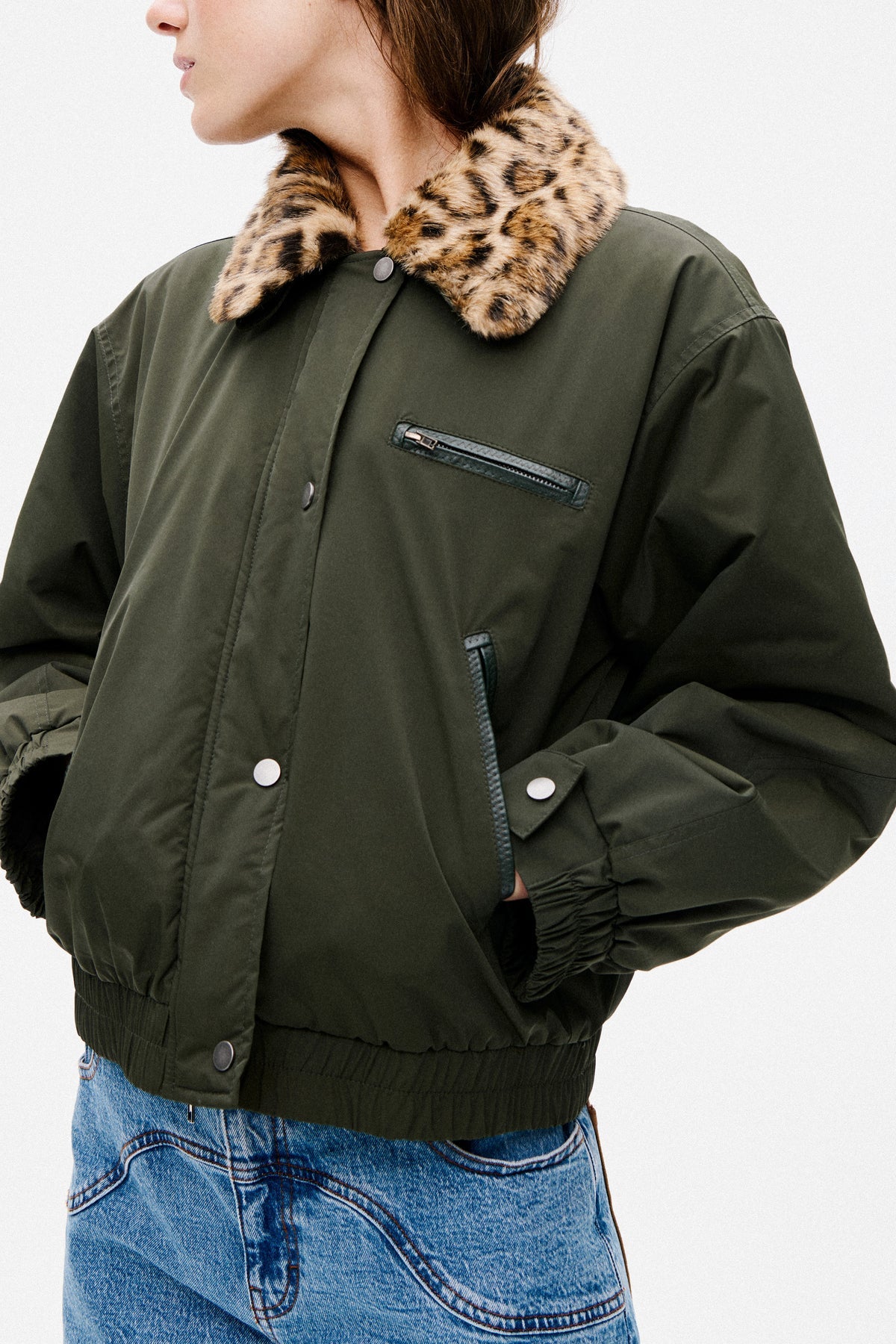 CHAQUETA, BOMBER Baum und Pferdgarten SS26 Bronte green leo