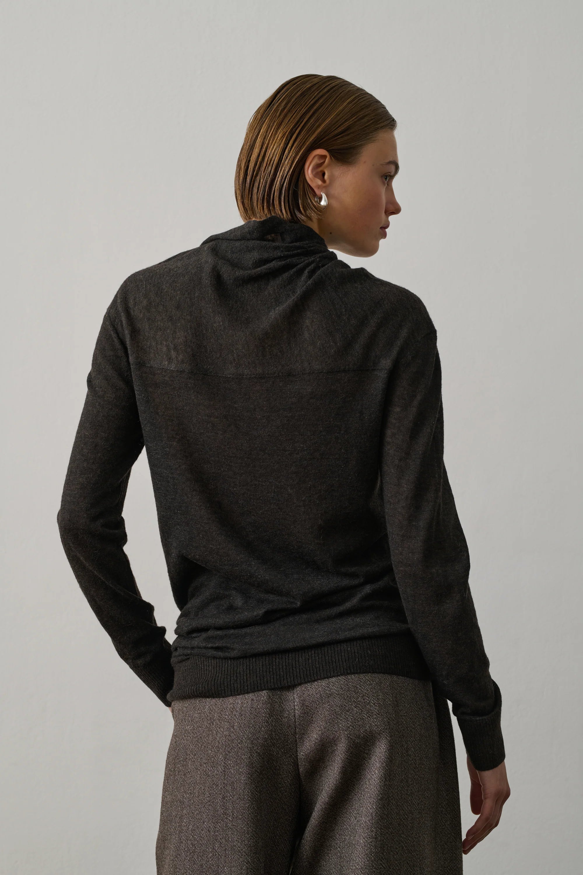 JERSEY, PUNTO Soeur Paris AW25 Genet marrón