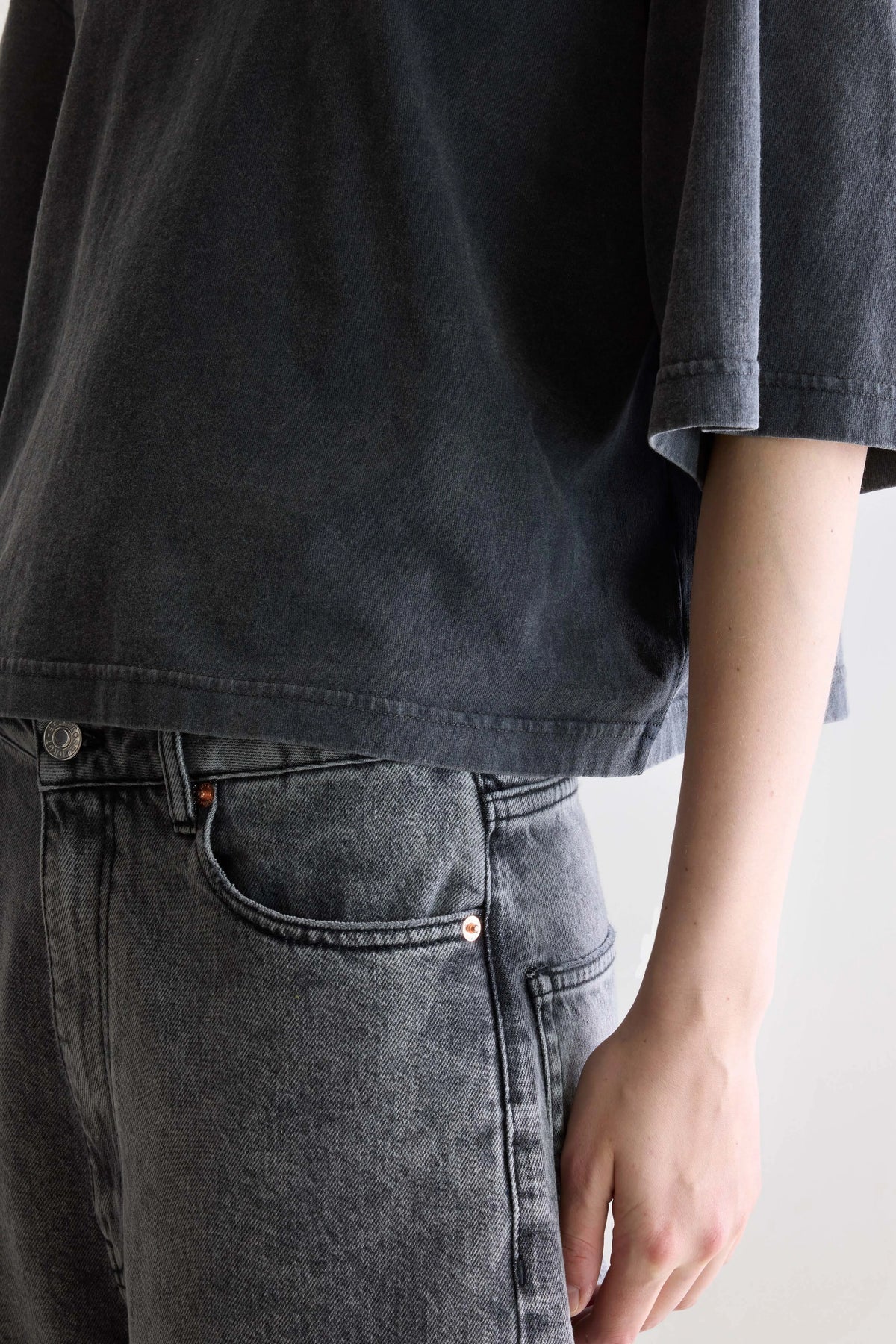 CAMISETA Bellerose AW25 Voss black sand