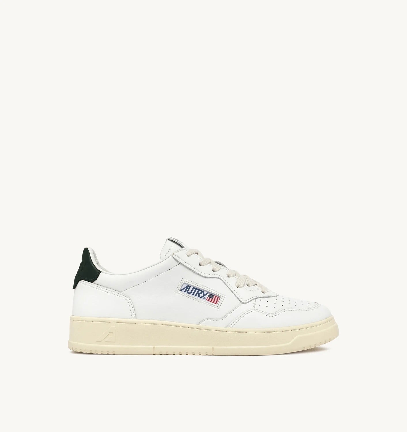 DEPORTIVAS Autry MEDALIST LOW SNEAKERS IN WHITE AND GREEN MOUNTAIN LEATHER