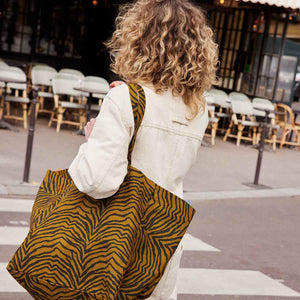 BOLSO Rose in April SHOPPER zebra tapenade