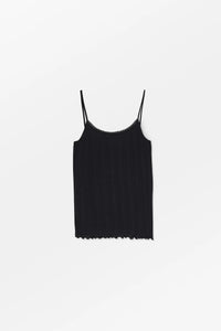TOP Skall Studio AW25 June black