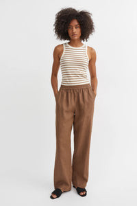 PANTALÓN Skall Studio SS25 Claudia cedar brown