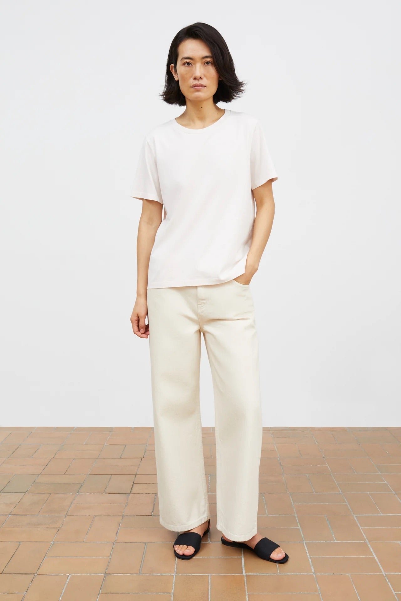 CAMISETA Skall Studio AW25 Loui regular pale pink
