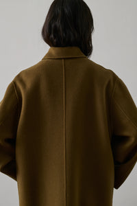 ABRIGO Soeur AW25 Faubourg caramelo