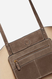 BOLSO Vanessa Bruno AW24 Large daily calf tote taupe