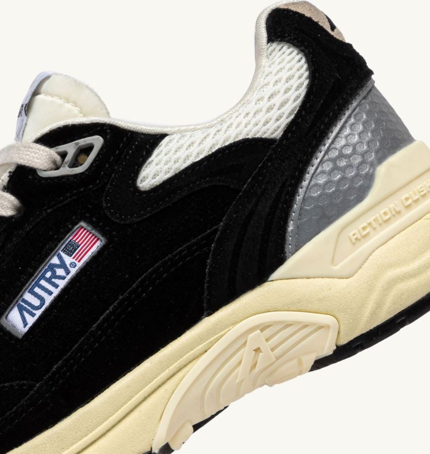 DEPORTIVAS Autry SNEAKER HYPERWAY EN MALLA Y ANTE NEGRO Y PLATEADO