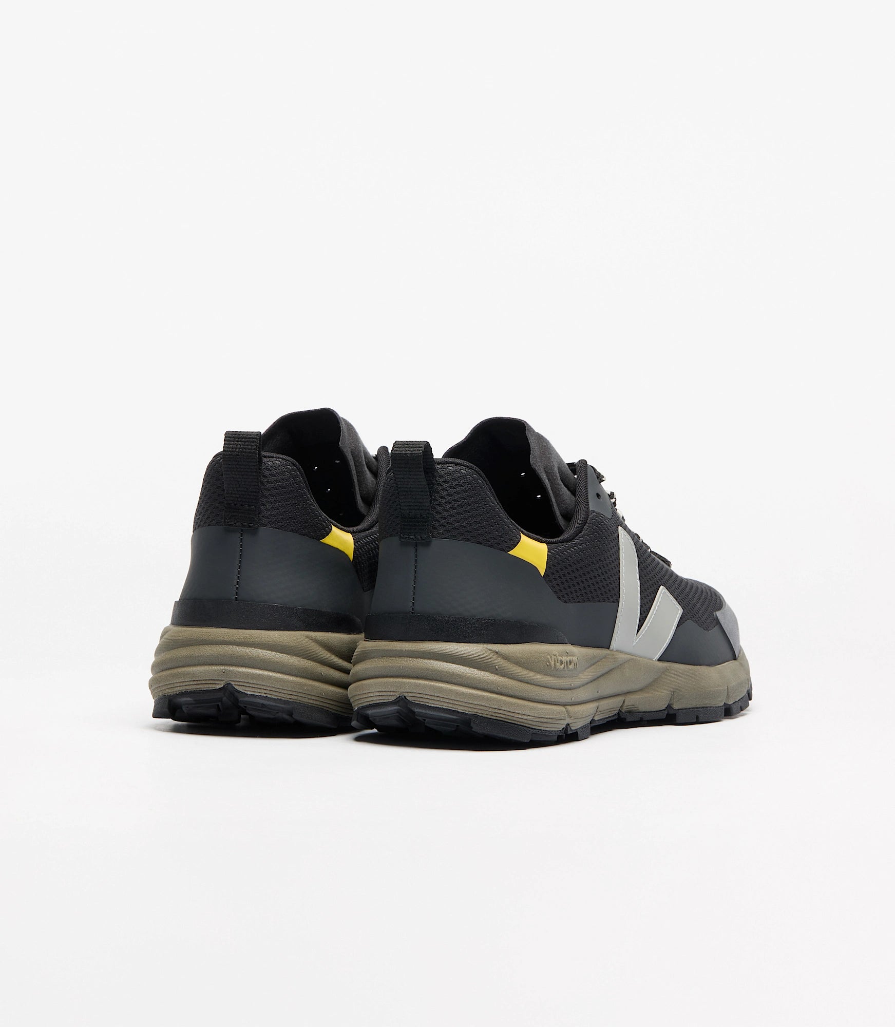 DEPORTIVAS Veja DEKKAN ALVEOMESH BLACK OXFORD GREY TONIC