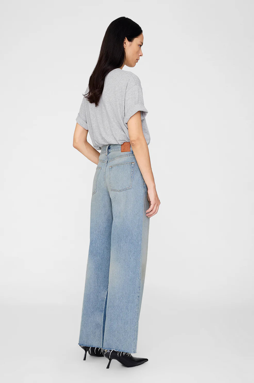 CAMISETA Anine Bing AW25 Cohen tee Los Angeles stencil medium grey