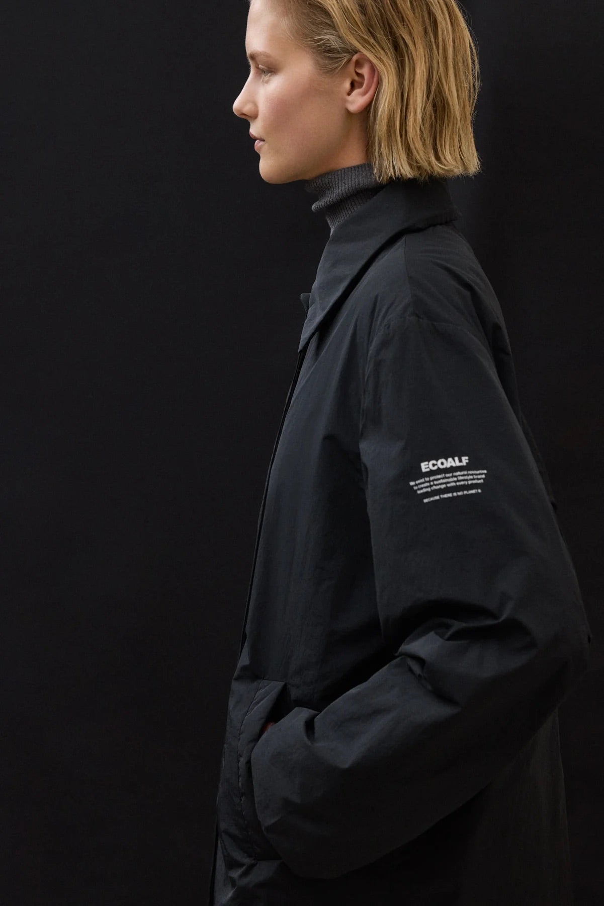 ABRIGO, CHAQUETA Ecoalf AW25 Marins black