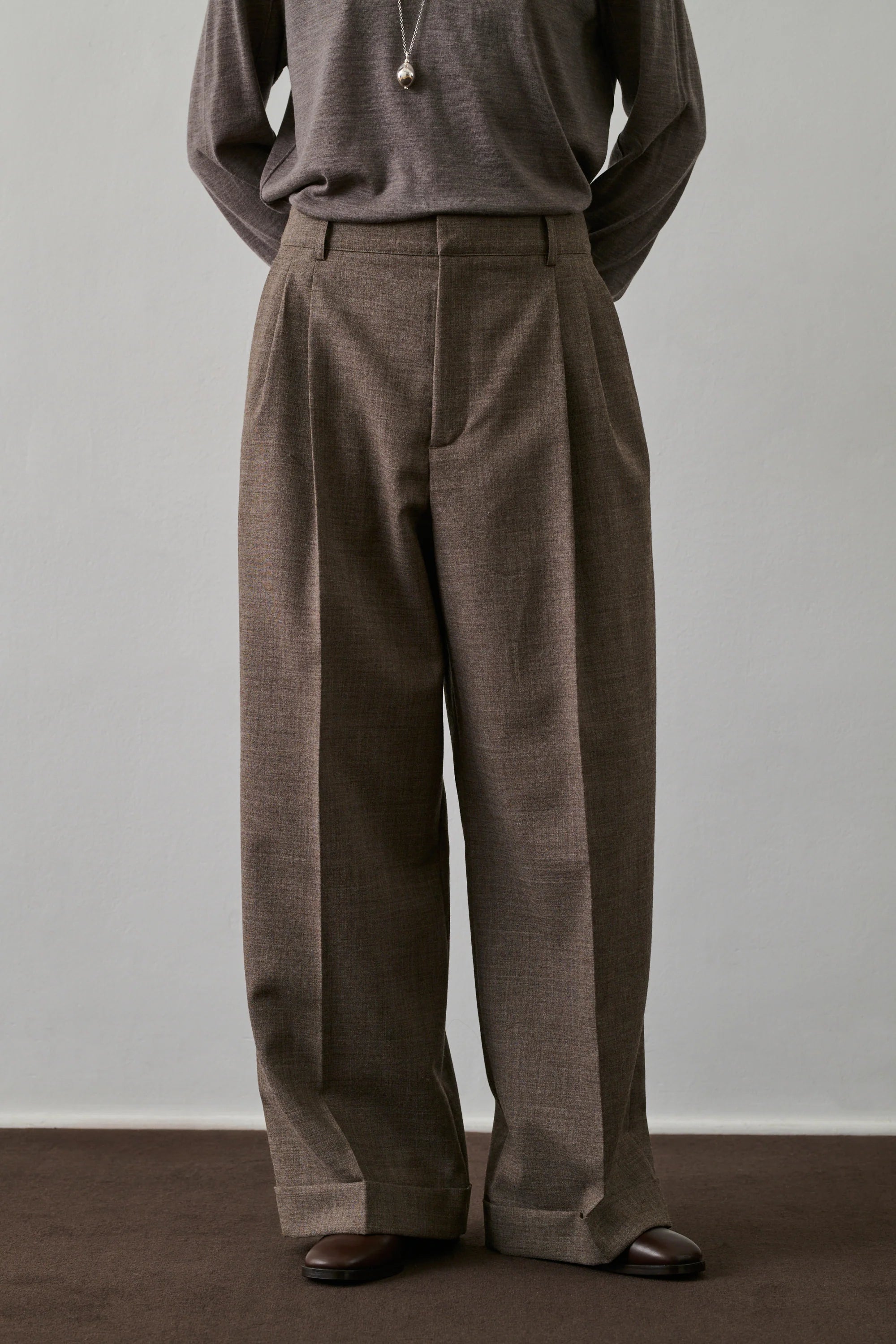 PANTALÓN Soeur Paris AW25 Watson marrón/crudo