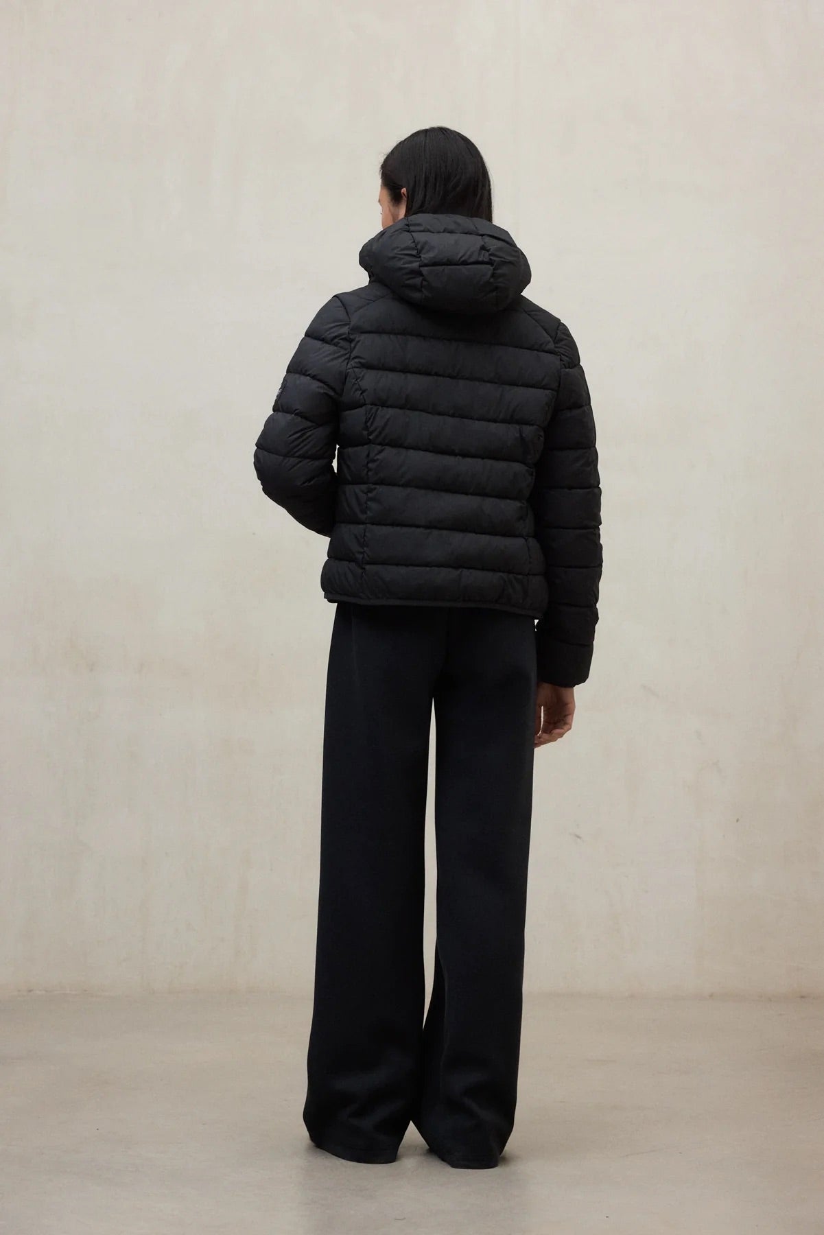 ABRIGO, CHAQUETA Ecoalf AW25 Aspenalf black