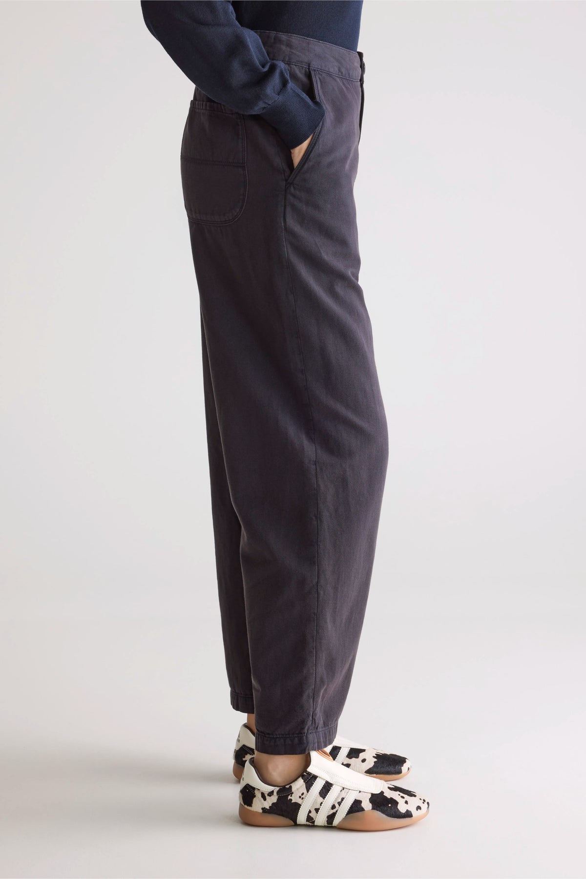 PANTALÓN Bellerose AW25 Pasop off black