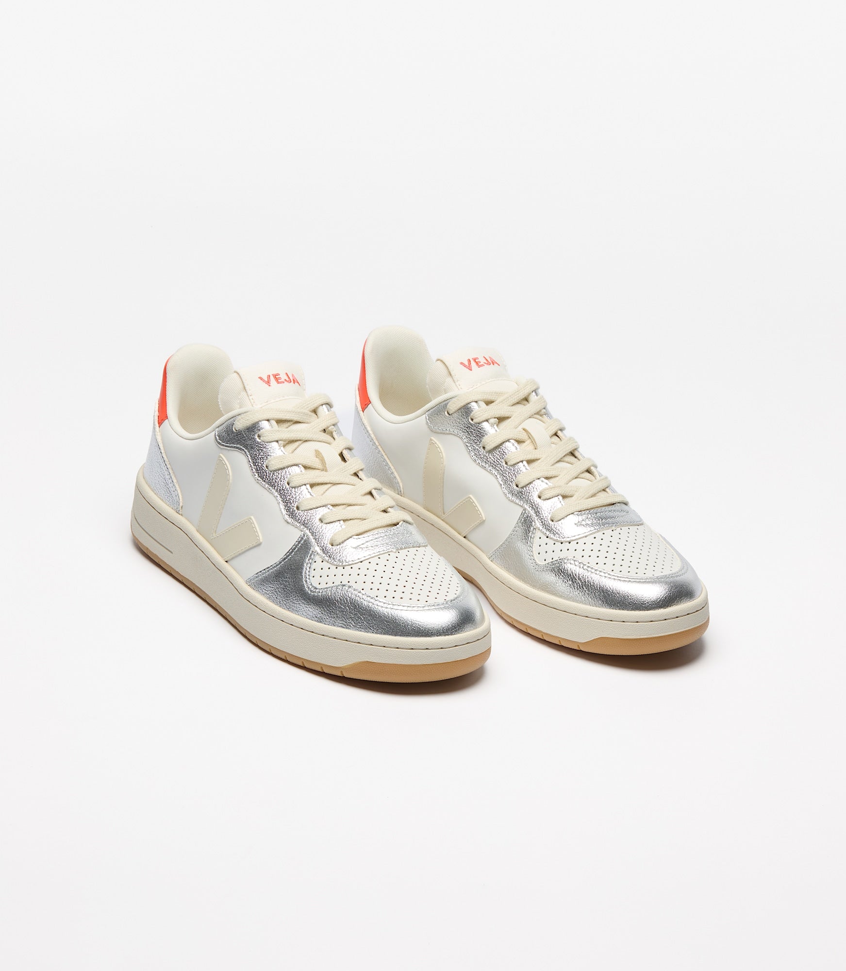 DEPORTIVAS Veja V-10 Prime leather white pierre silver