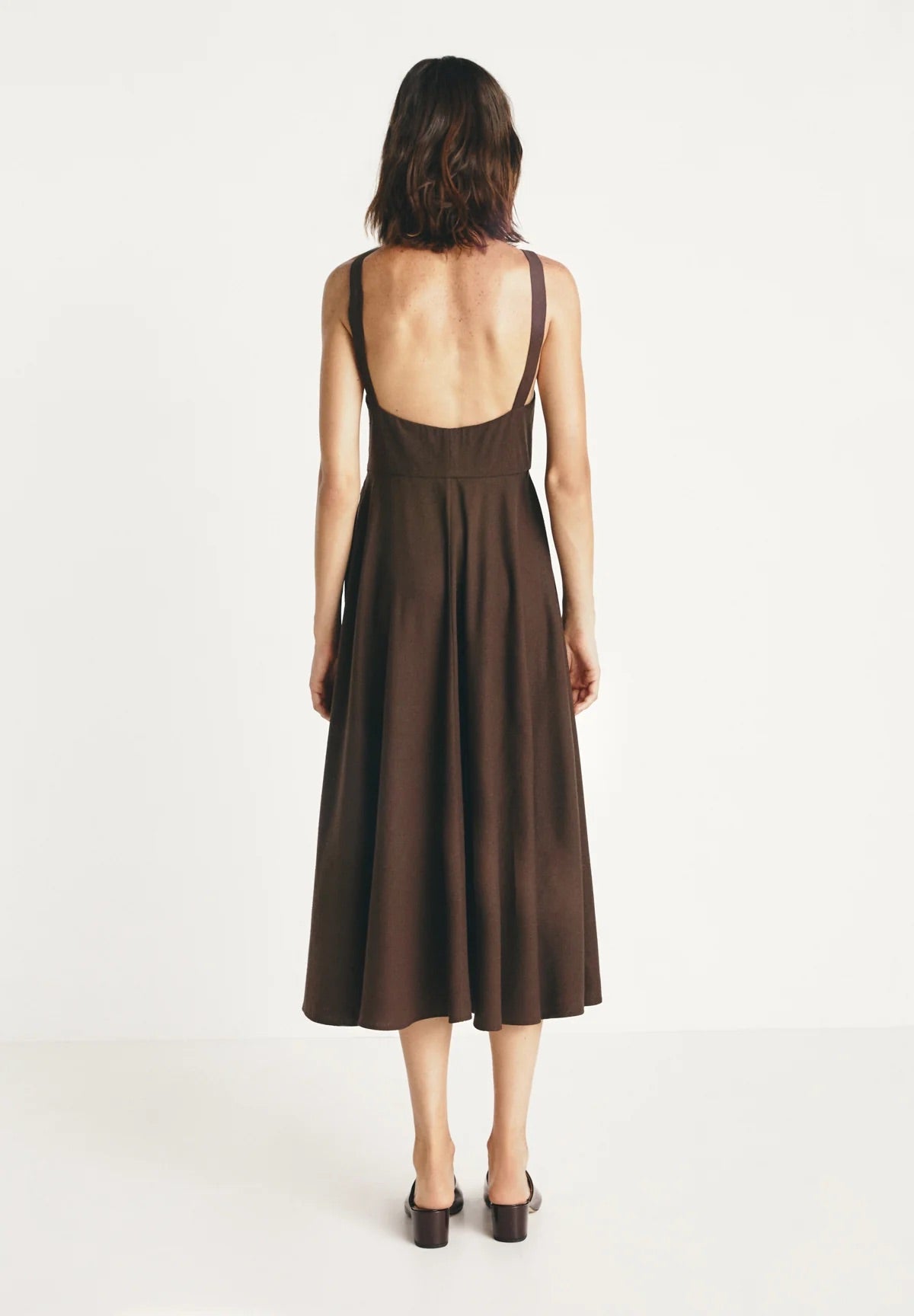 VESTIDO Masscob SS25 Budir pecan