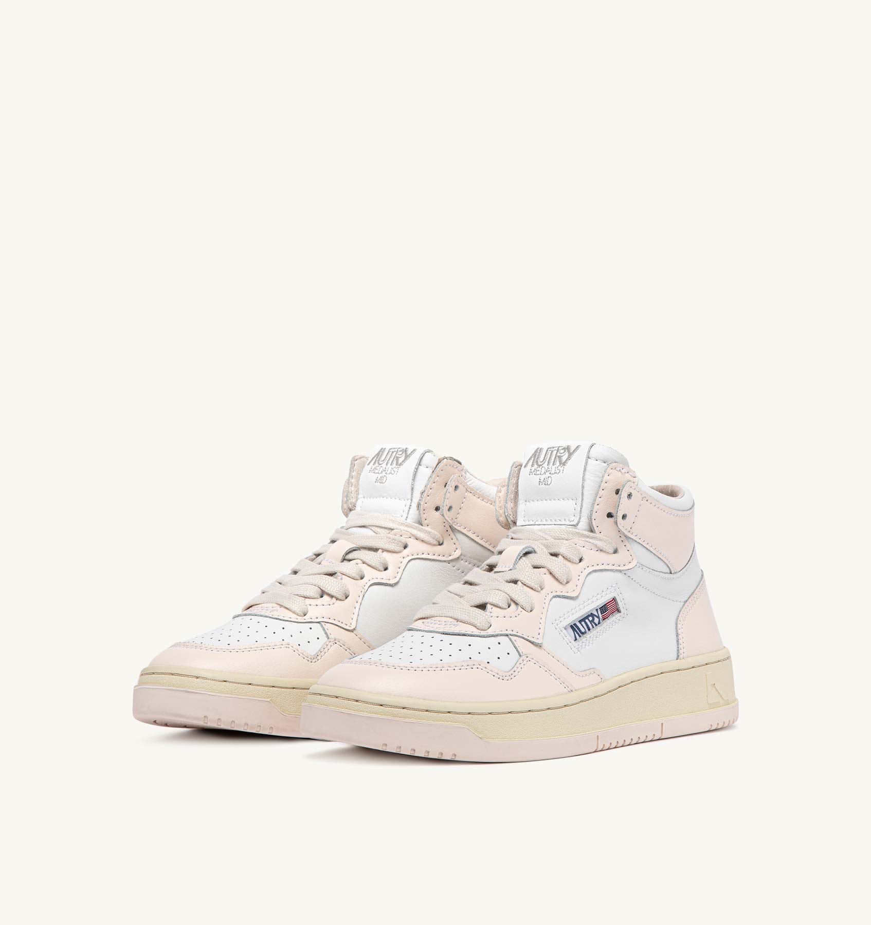 DEPORTIVAS Autry TWO-TONE MEDALIST MID SNEAKERS IN LEATHER COLOR WHITE AND PINK