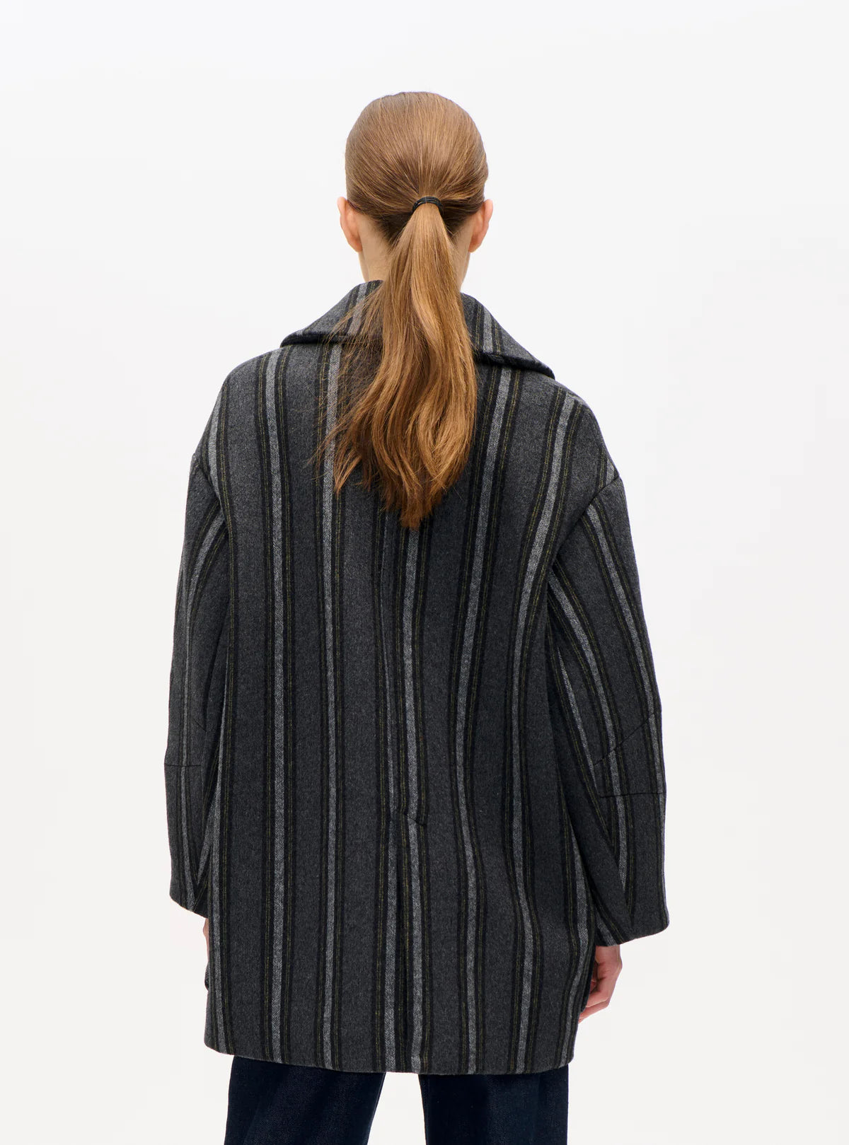 ABRIGO Baum und Pferdgarten AW25 Baticia black/grey stripe