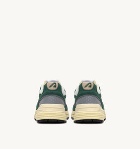 DEPORTIVAS Autry SNEAKER HYPERWAY DE MALLA Y ANTE MALACHITE Y PLATA