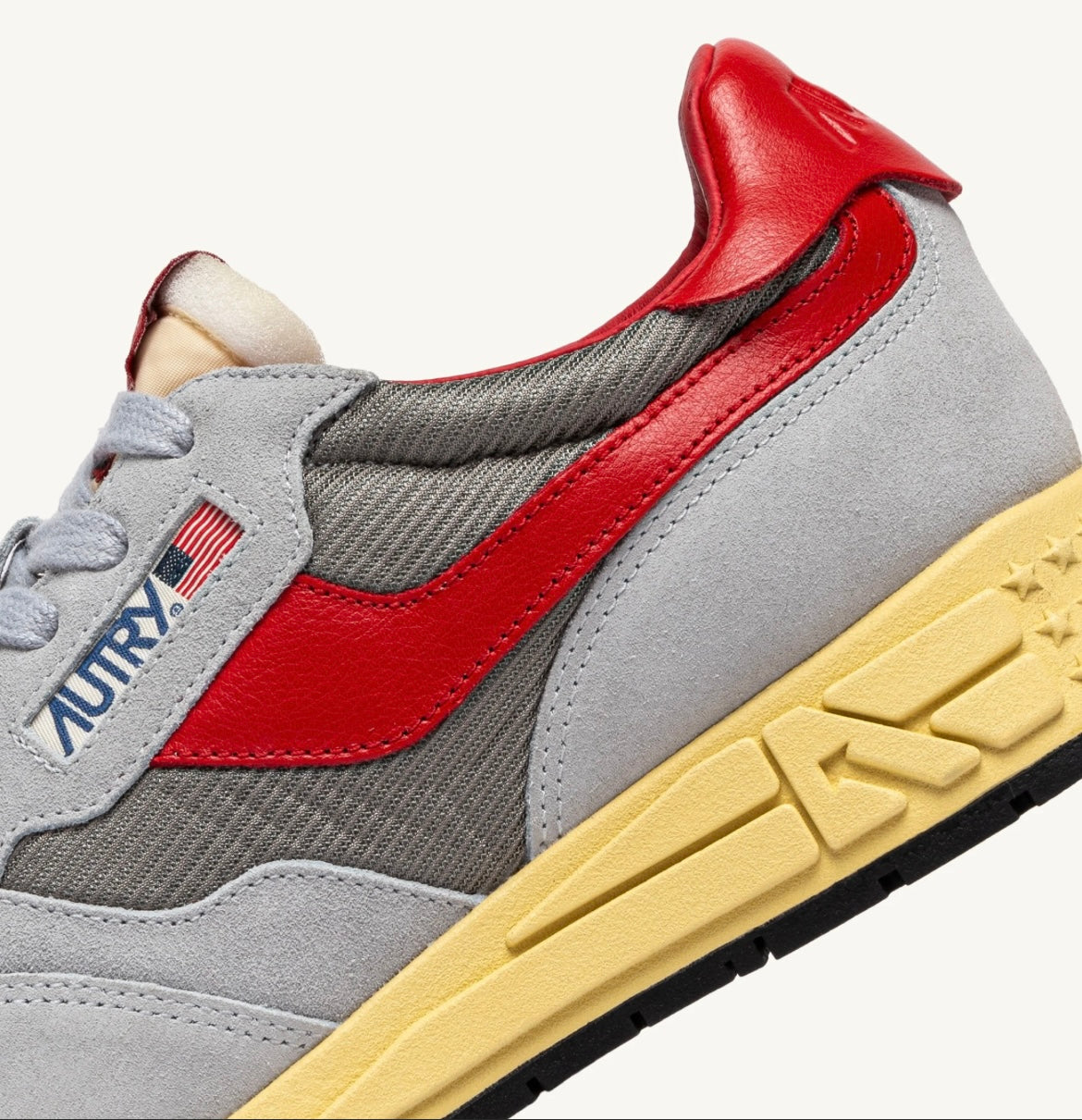DEPORTIVAS Autry SNEAKER Reelwind LOW DE ANTE Y MALLA GRIS Y MOON