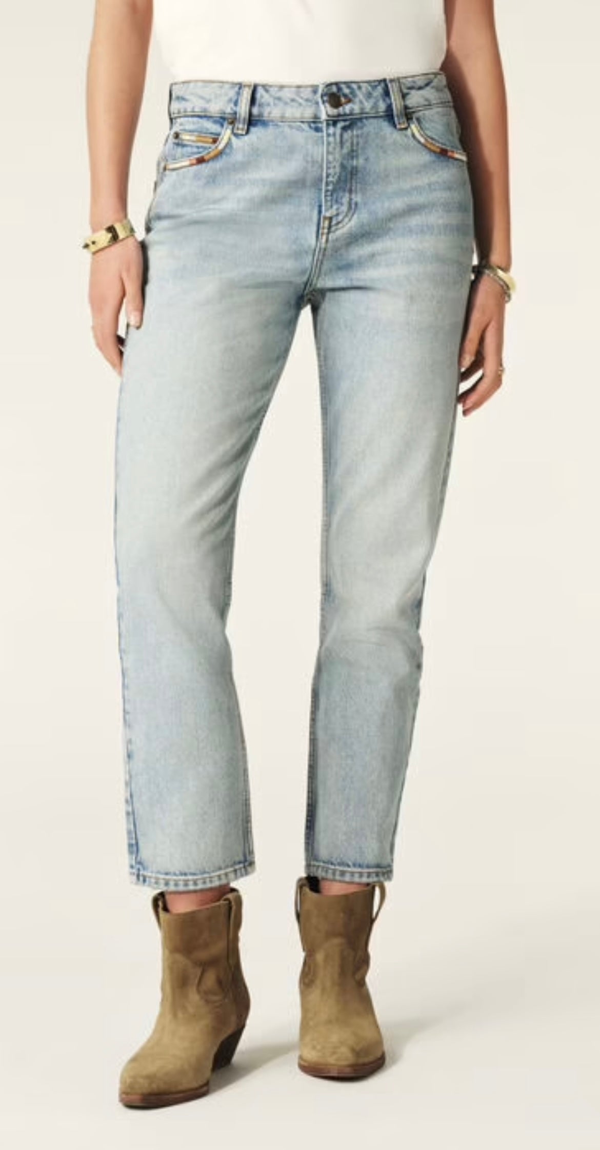 JEANS Bash Paris AW24 Completos azul claro