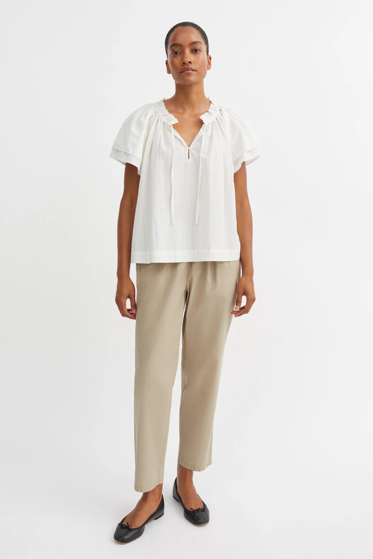 PANTALÓN Skall Studio SS25 Edgar stone moss