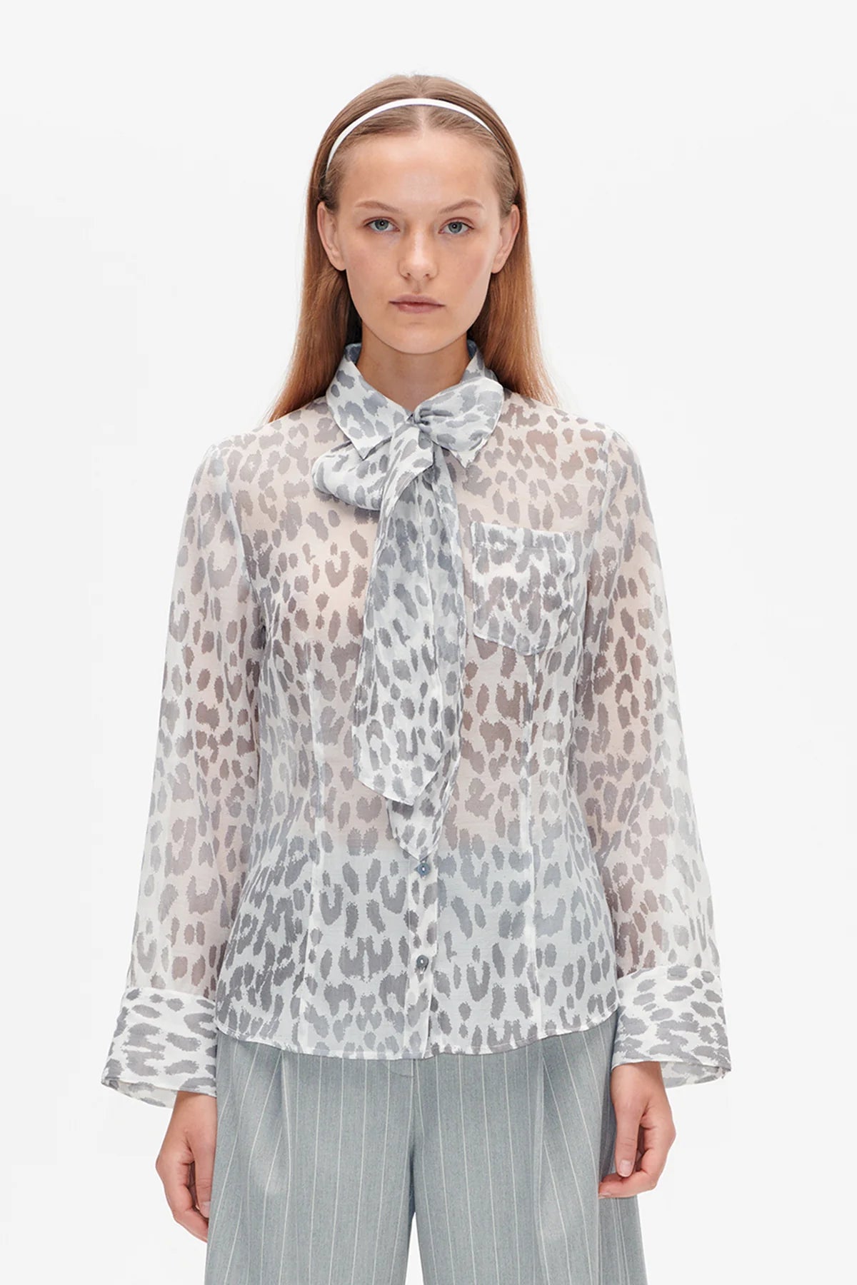 BLUSA Baum und Pferdgarten SS25 Miranda greu leopard