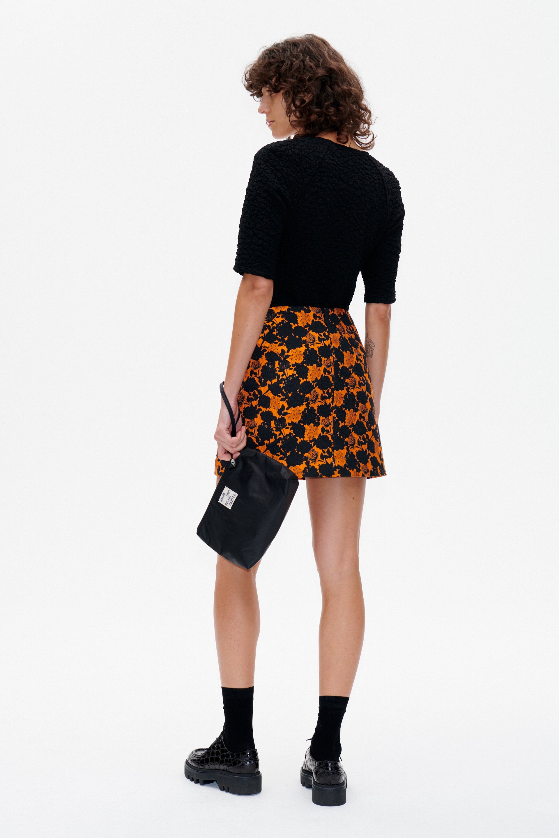 TOP, CAMISETA Baum und pferdgarten AW23 Javeah black