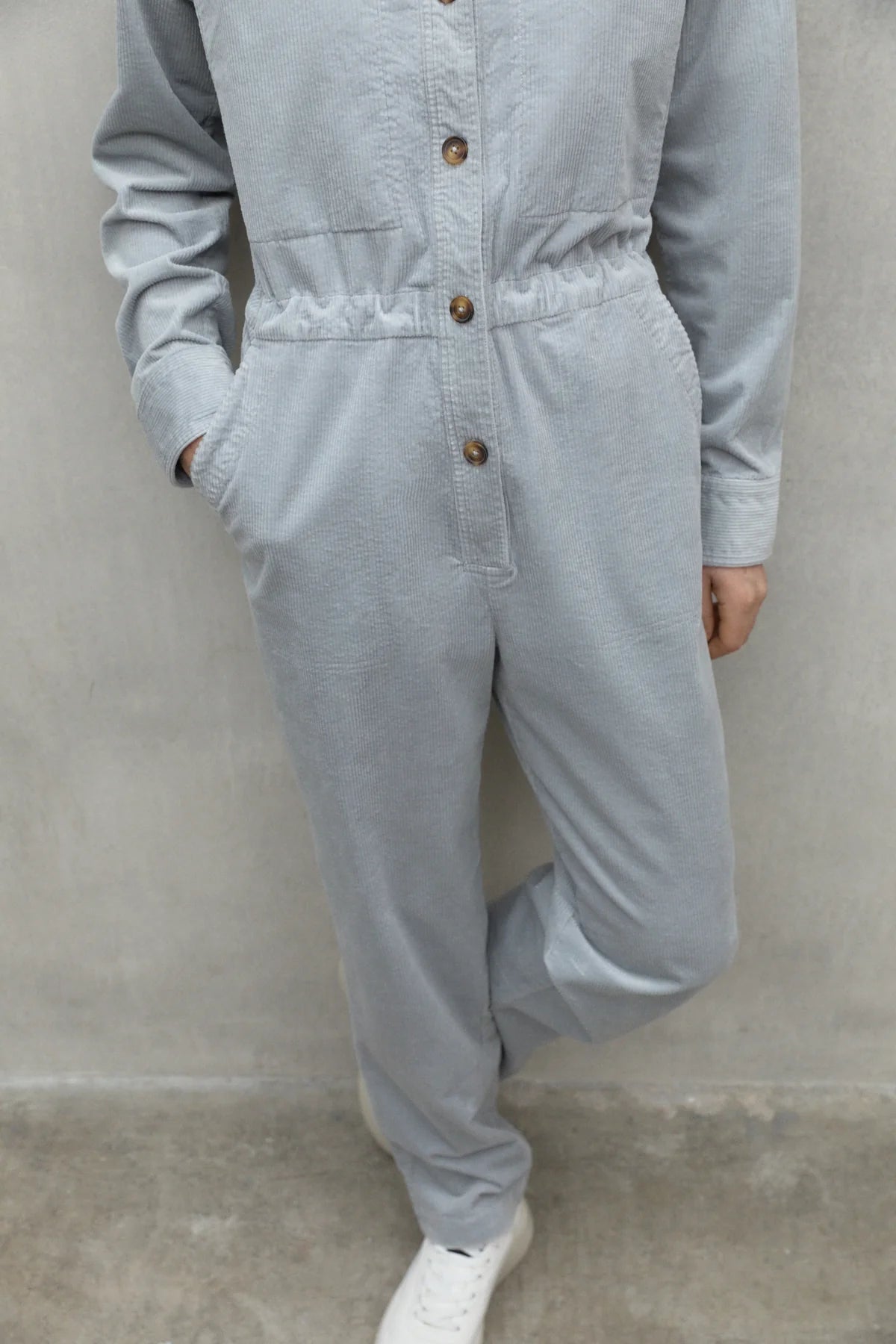 MONO Ecoalf AW24 June gris claro