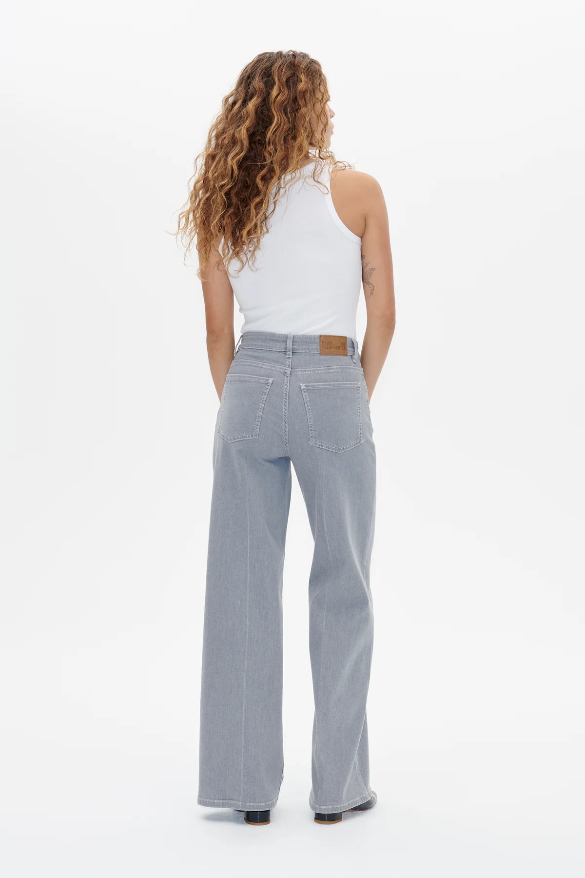 PANTALÓN Baum und pferdgarten AW24 Nini grey