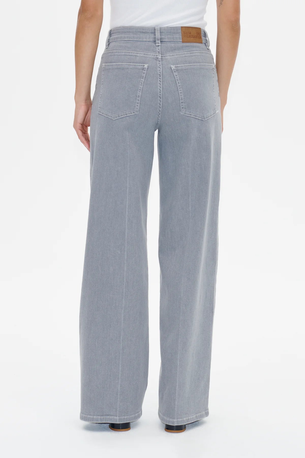 PANTALÓN Baum und pferdgarten AW24 Nini grey