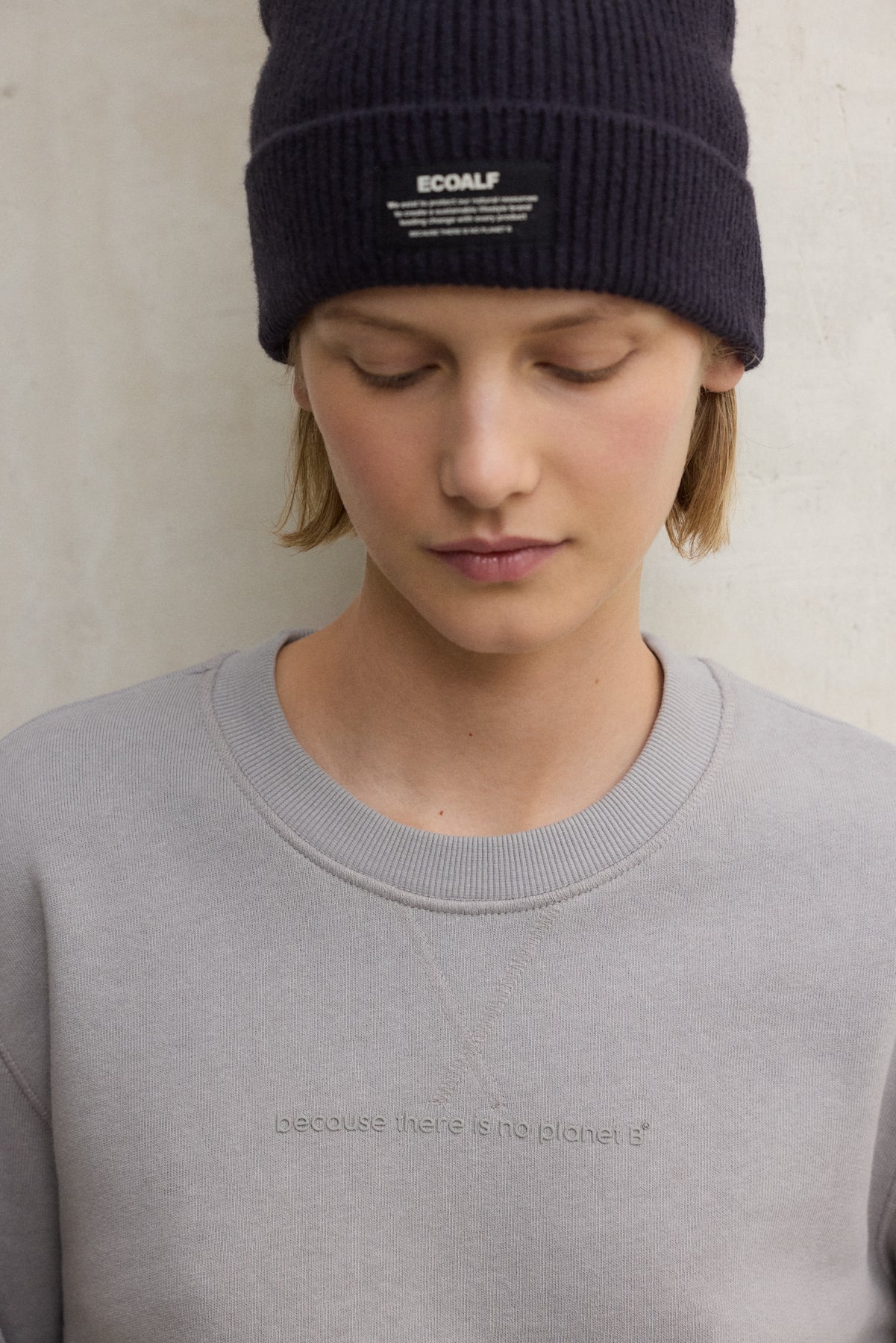 GORRO Ecoalf AW25 morado blueberry