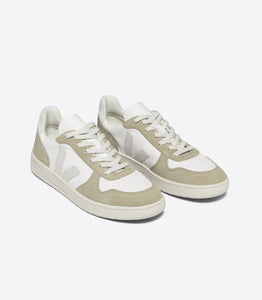 DEPORTIVAS Veja V-10 ChromeFree leather extra white natural sahara