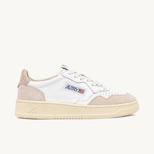 DEPORTIVAS Autry MEDALIST LOW SNEAKERS IN AND LEATHER COLOR white/pepper