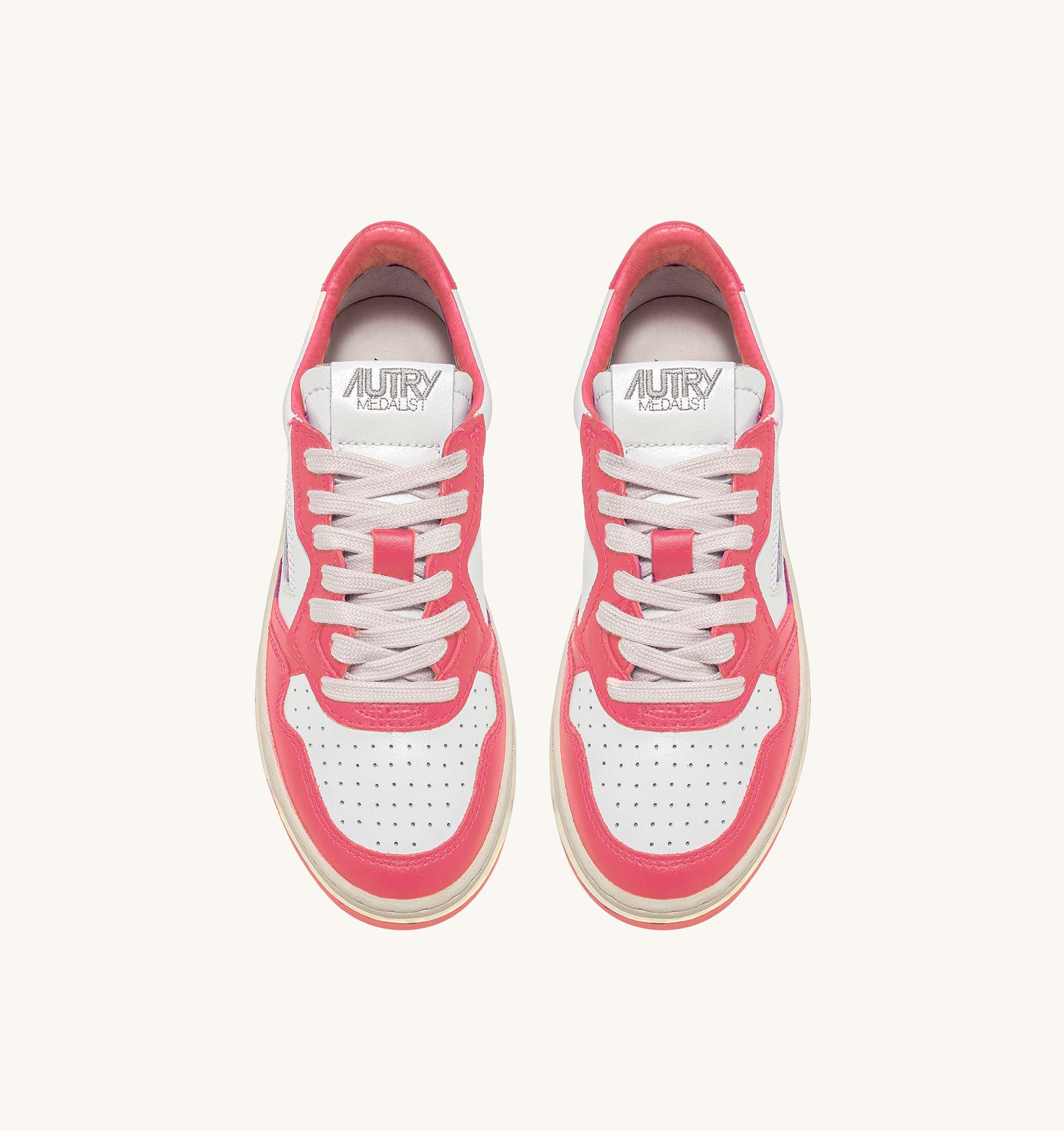 DEPORTIVAS Autry TWO-TONE MEDALIST LOW SNEAKERS IN LEATHER COLOR WHITE AND LOBSTER